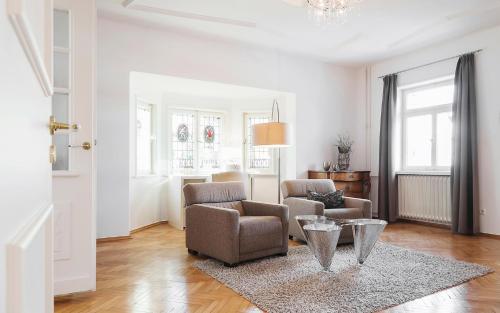 Large Suite