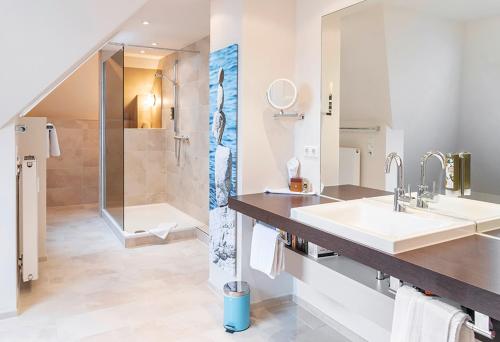 One Bedroom Suite