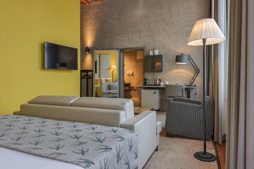Grand Deluxe Double Room
