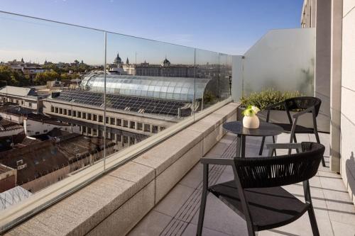 Superior Double Room with Terrace