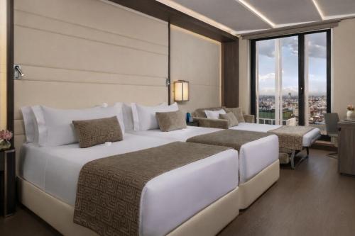 Premium Triple Room