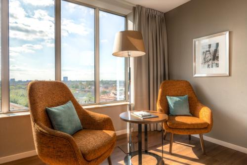 Deluxe Room, Tower