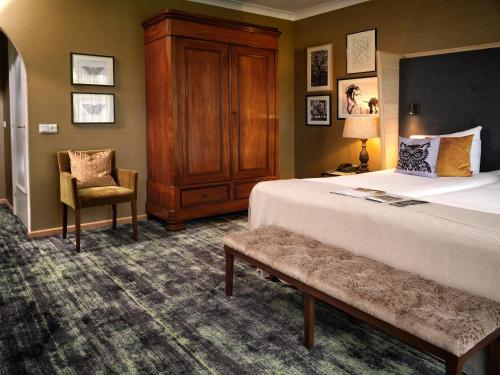 Small Double Room
