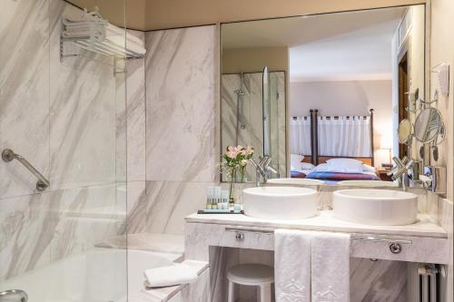 Romantic Package - Twin Room