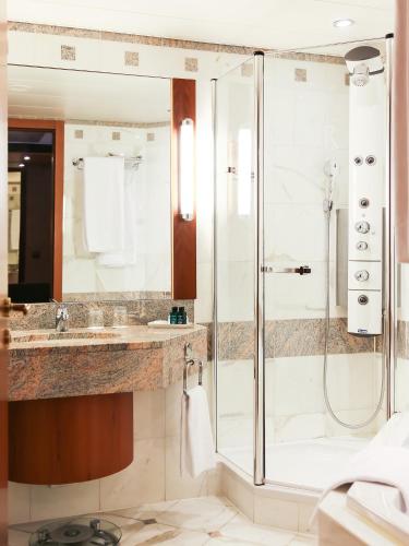 Club Double or Twin Room