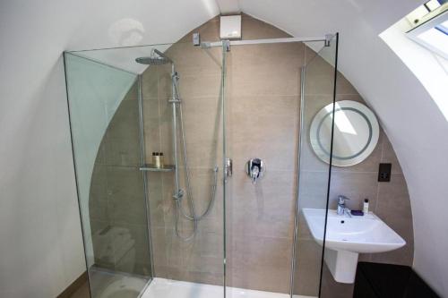 Double Room with Spa Bath