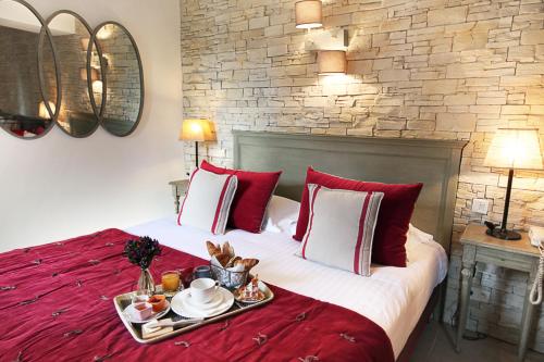 Bergerie Room ( 3 Adults)