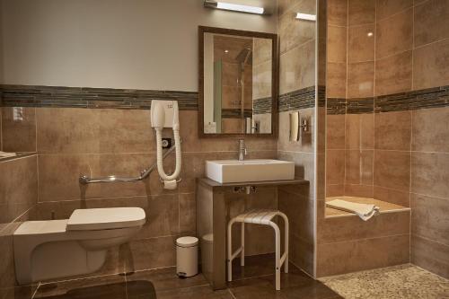 Twin Room - Disability Access
