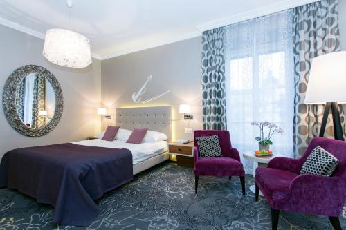 Style Double Room with City View