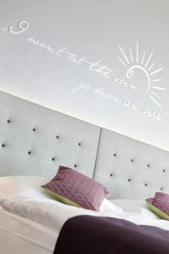 Deluxe Triple Room with City View
