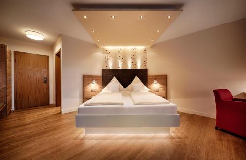 Classic Double Room with Balcony