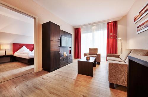 Suite with Whirlpool