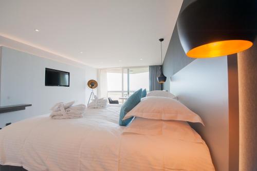 Junior Suite - Disability Access with Sea View