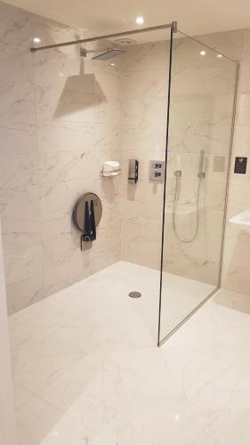 Junior Suite - Disability Access with Sea View