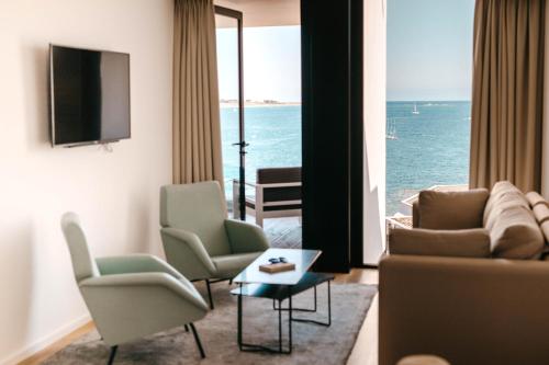 Family Suite  Terrace with Sea View