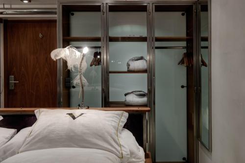 Cozy Art Double Room
