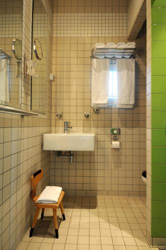 Double Room with Shower - Tower