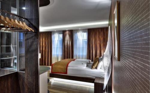 Deluxe Junior Suite