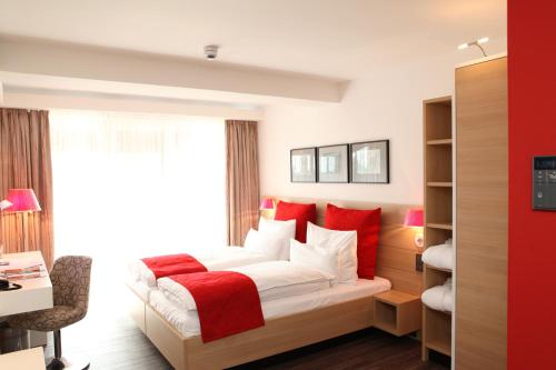 Twin Room with Balcony