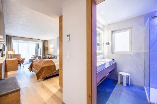 Triple room with balcony