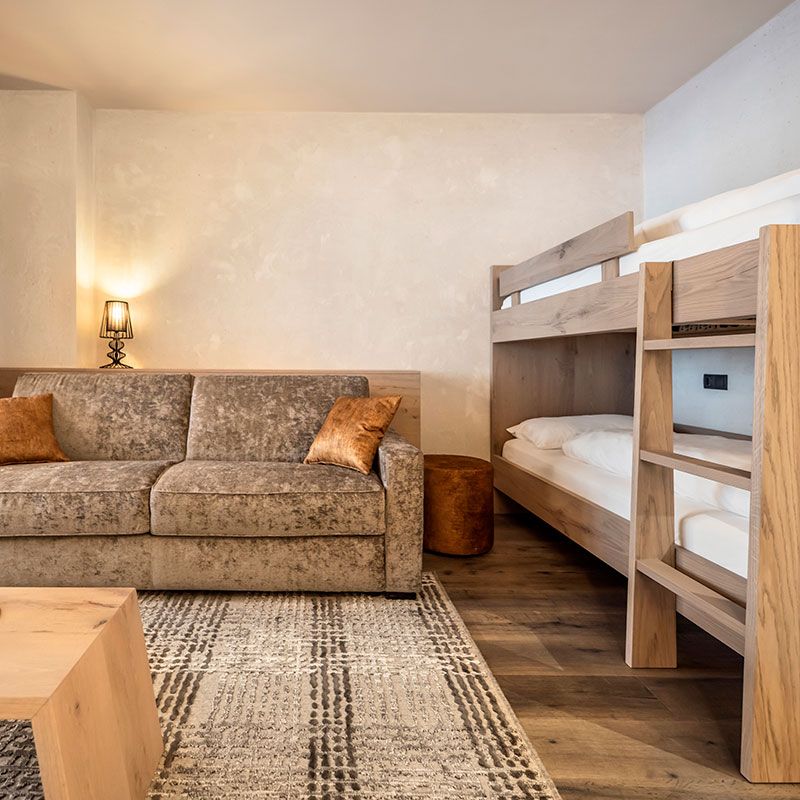 Quadruple room with balcony