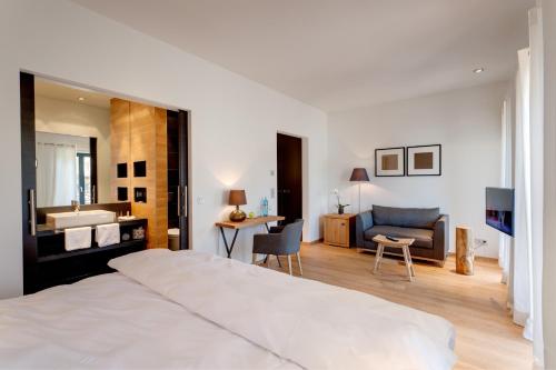 Superior Double Room with Spree View