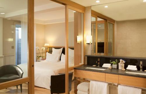 Superior Double Room with Sea View