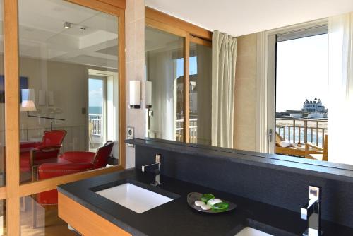 Deluxe Double Room with Sea View