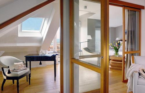 Suite with Sea View
