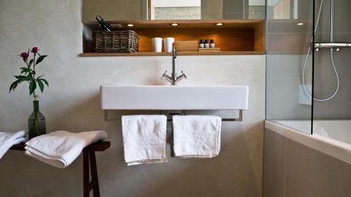 Suite with River View