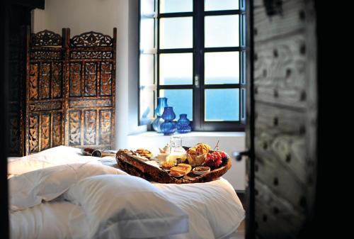 Suite with Sea View - Main Building 