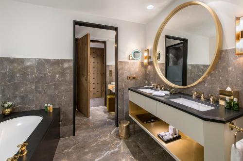 One Bedroom Prestige Suite