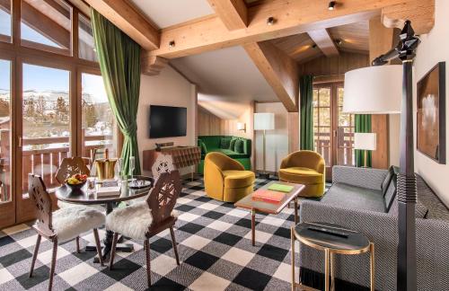Deluxe Suite