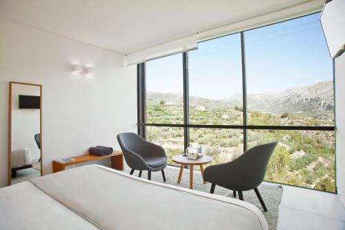 Double room with mountain view