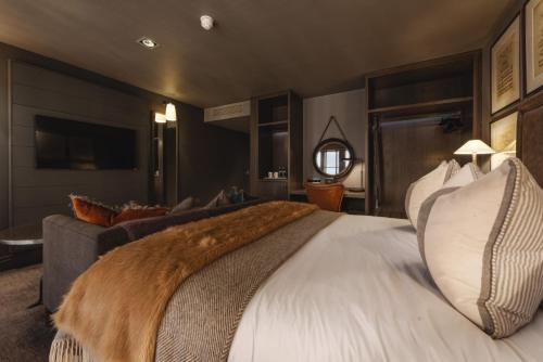Classic King Room