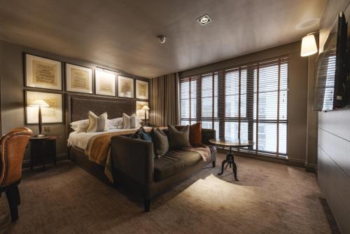 Classic King Room