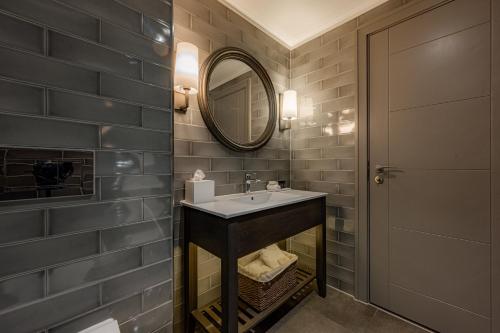 Executive King Room 