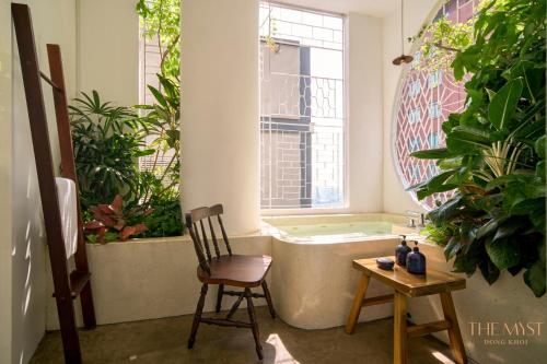 Saigon Signature Suite Balcony
