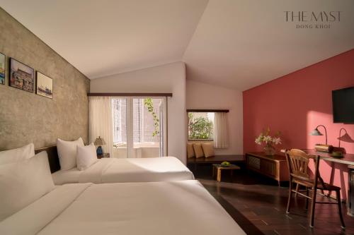 Serene Corner Balcony Twin Room