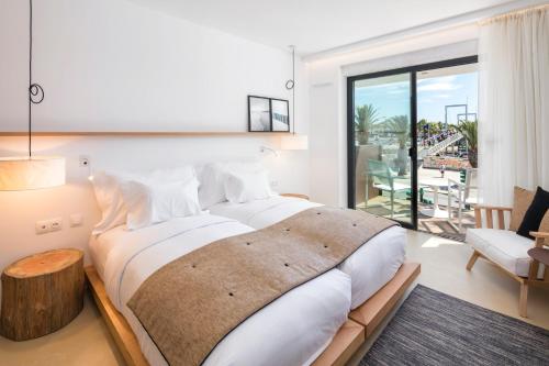 Superior Double  Room or Twin Room with Marina View