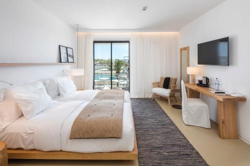 Superior Double  Room or Twin Room with Marina View