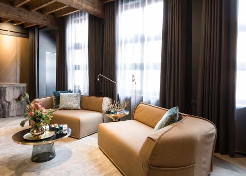 Executive Suite - One