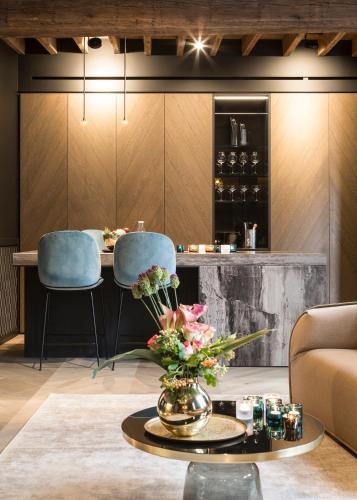 Executive Suite - One