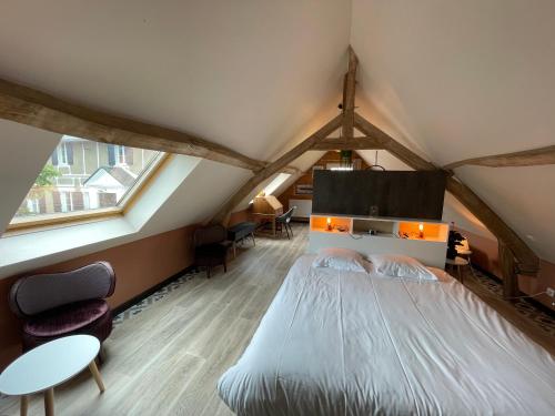 Deluxe Junior Suite