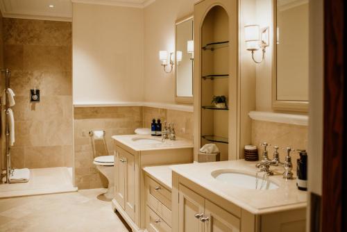 Glenshiel Master Suite