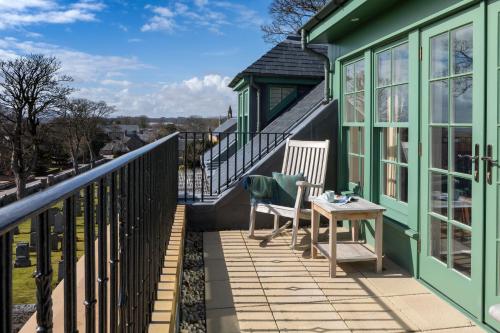 Glenshiel Mallart Penthouse