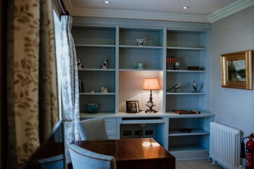 Mews Apartment