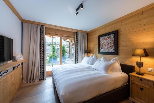 One Bedroom Suite