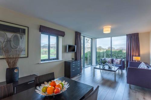 One Bedroom Apartment
