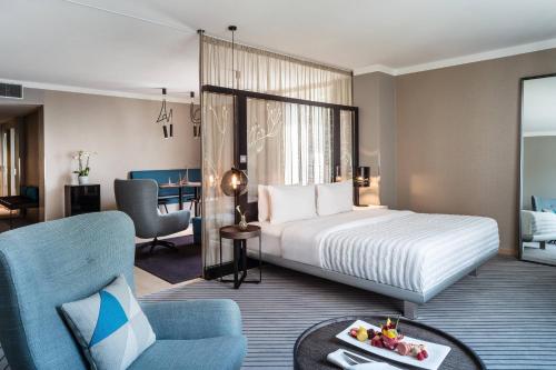 Urban Suite, City view